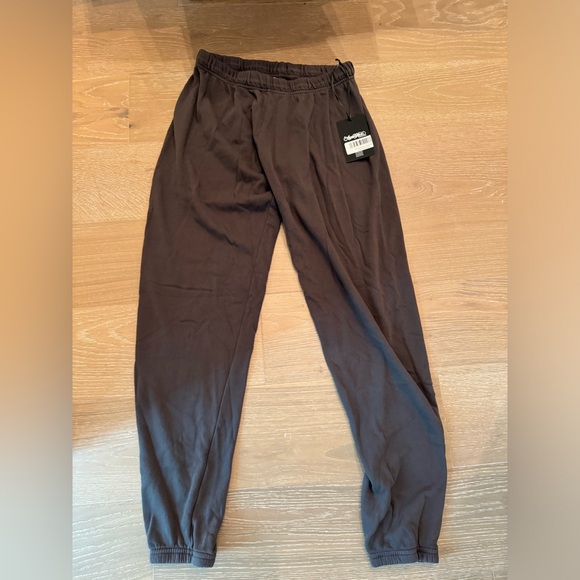 Lauren Moshi Medium Grey Love Joggers. ⚡️💗 - Picture 1 of 4